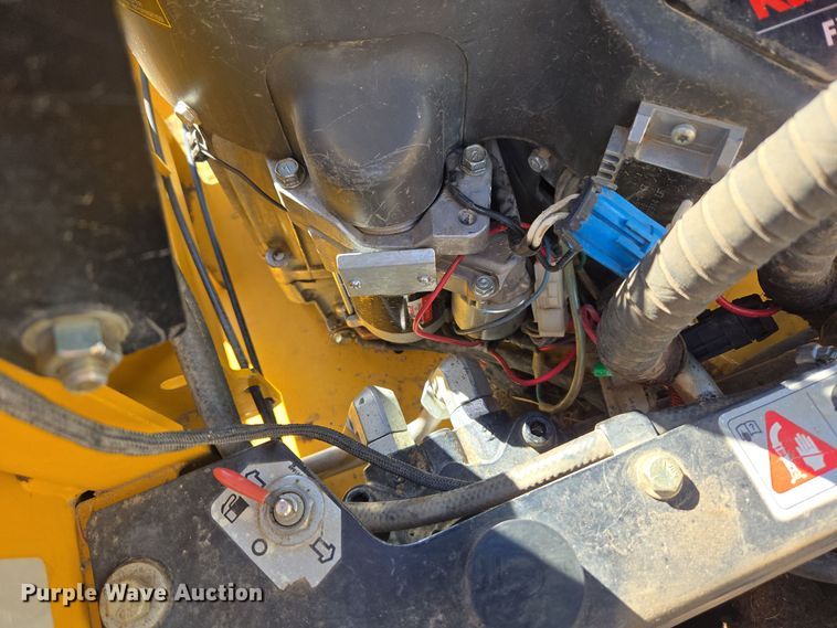 image for item ER8095 Hustler Super Z ZTR lawn mower