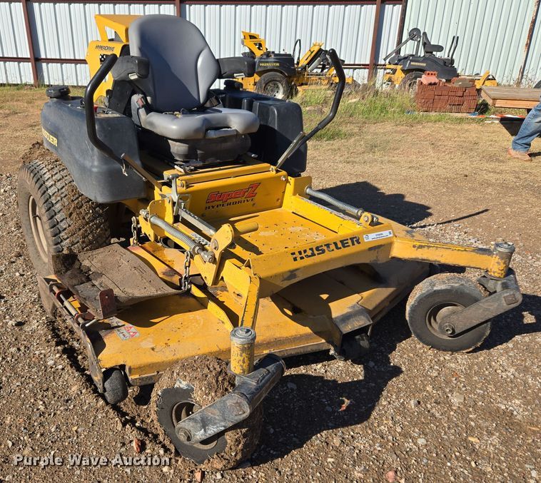 image for item ER8096 2014 Hustler Super Z ZTR lawn mower