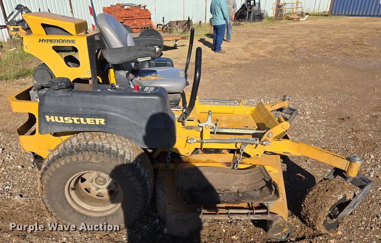image for item ER8096 2014 Hustler Super Z ZTR lawn mower