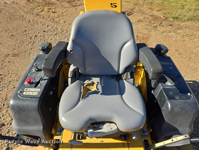 image for item ER8096 2014 Hustler Super Z ZTR lawn mower