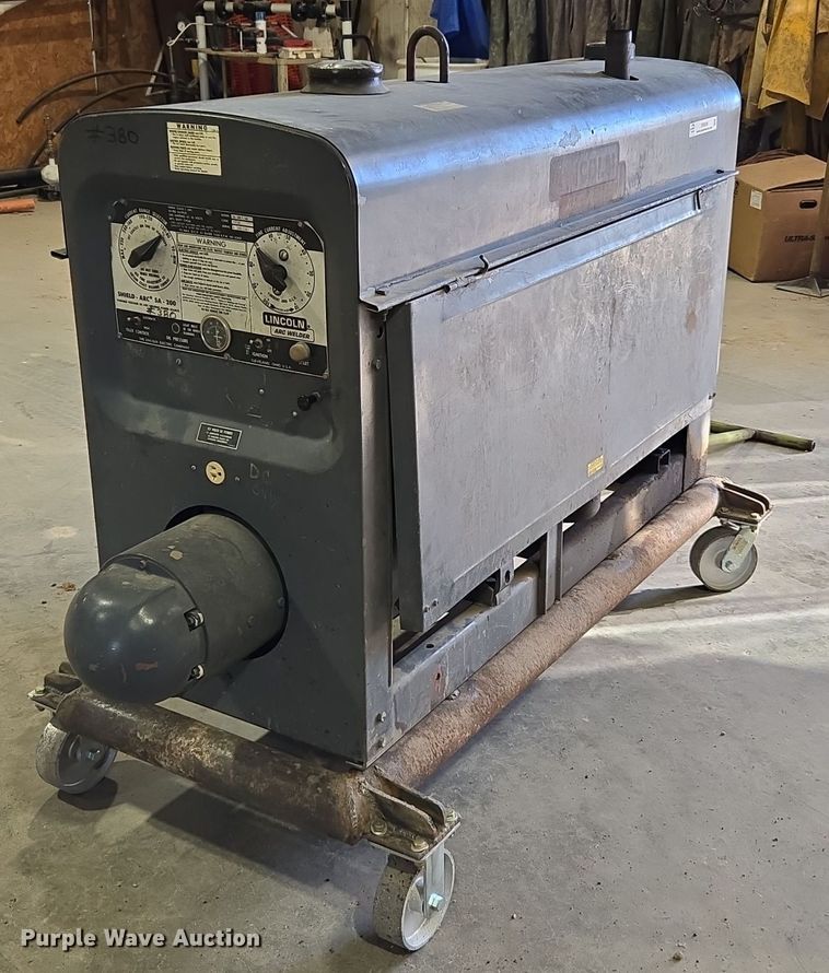 image for item ER8098 Lincoln SA-200 F-163 welder