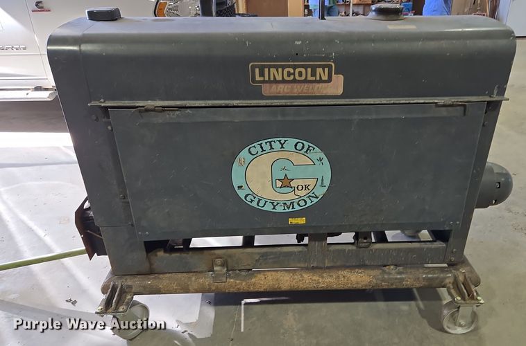image for item ER8098 Lincoln SA-200 F-163 welder