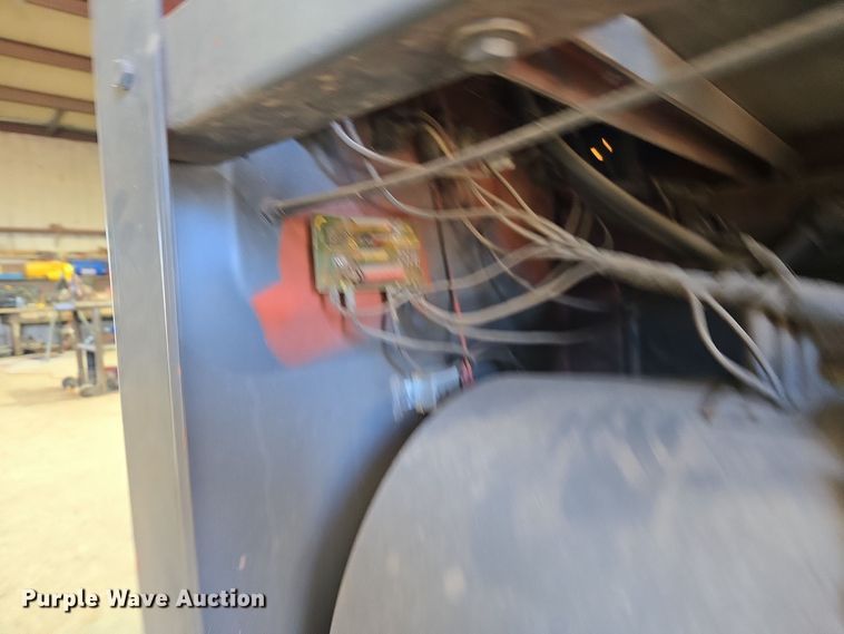 image for item ER8098 Lincoln SA-200 F-163 welder