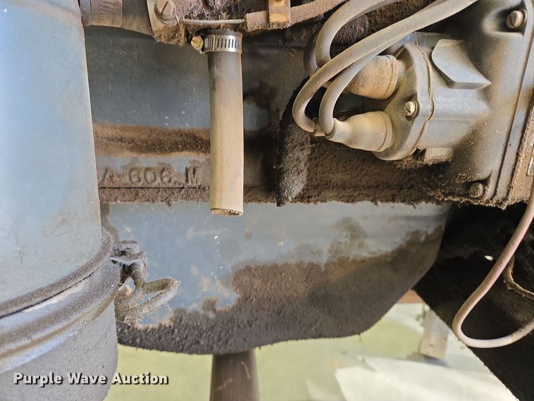 image for item ER8098 Lincoln SA-200 F-163 welder