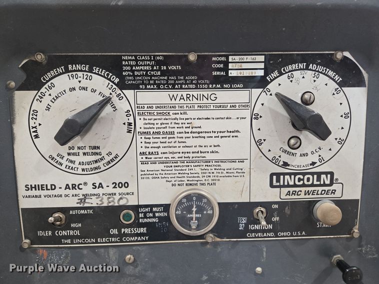 image for item ER8098 Lincoln SA-200 F-163 welder