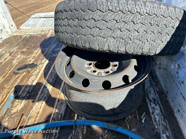 image for item ER8100 2013 Ford F150 SuperCab pickup truck