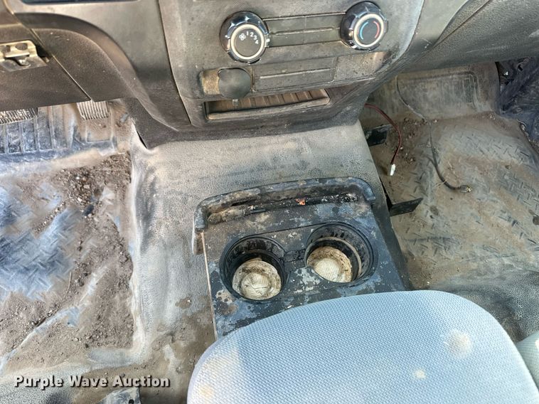 image for item ER8100 2013 Ford F150 SuperCab pickup truck