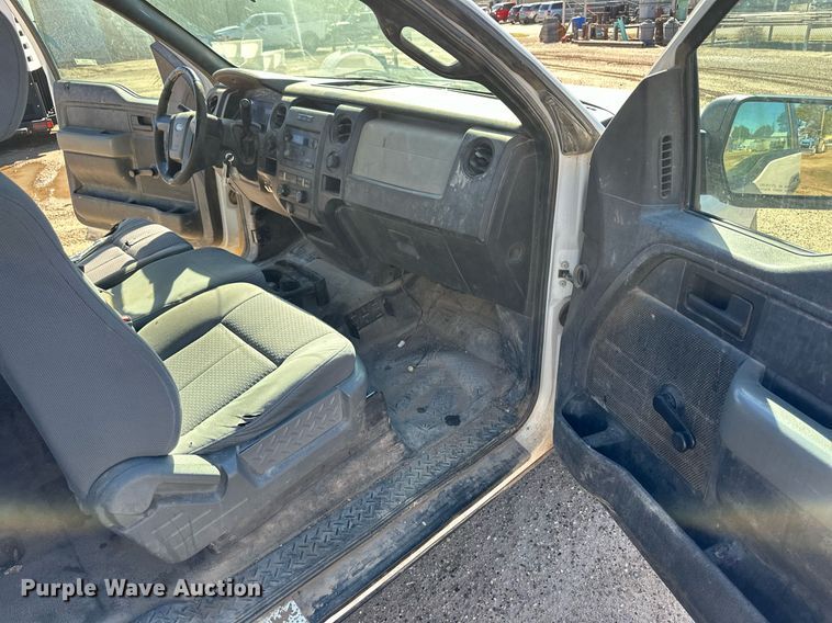 image for item ER8100 2013 Ford F150 SuperCab pickup truck