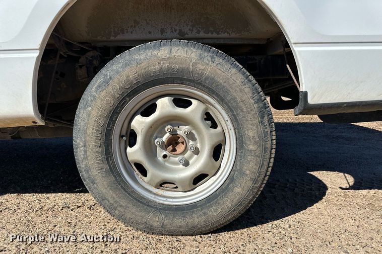 image for item ER8100 2013 Ford F150 SuperCab pickup truck