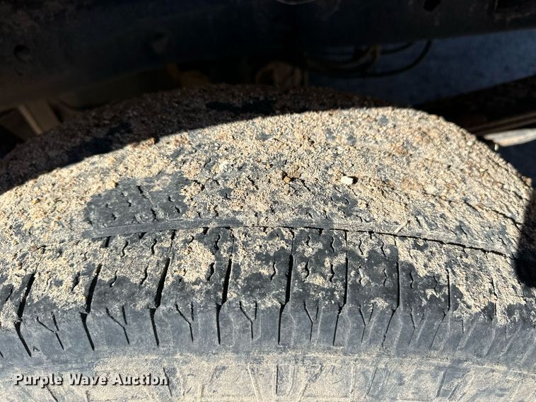 image for item ER8100 2013 Ford F150 SuperCab pickup truck