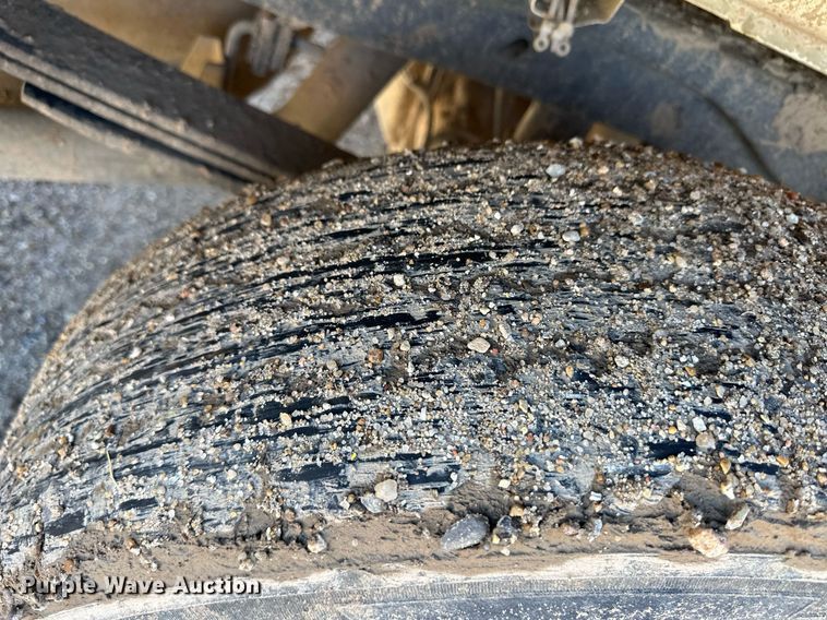 image for item ER8100 2013 Ford F150 SuperCab pickup truck