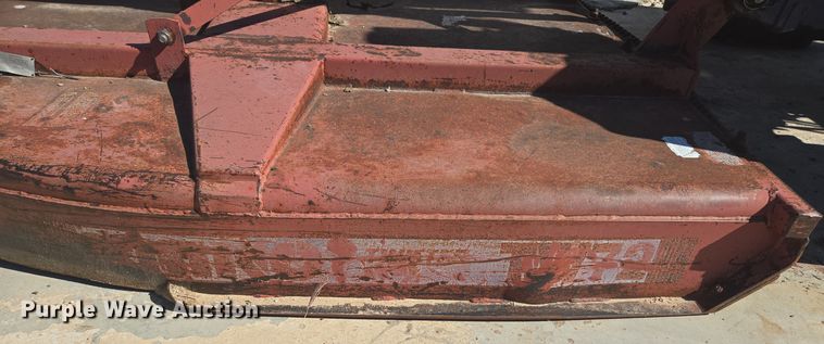 image for item ER8102 1997 New Holland 3930 tractor