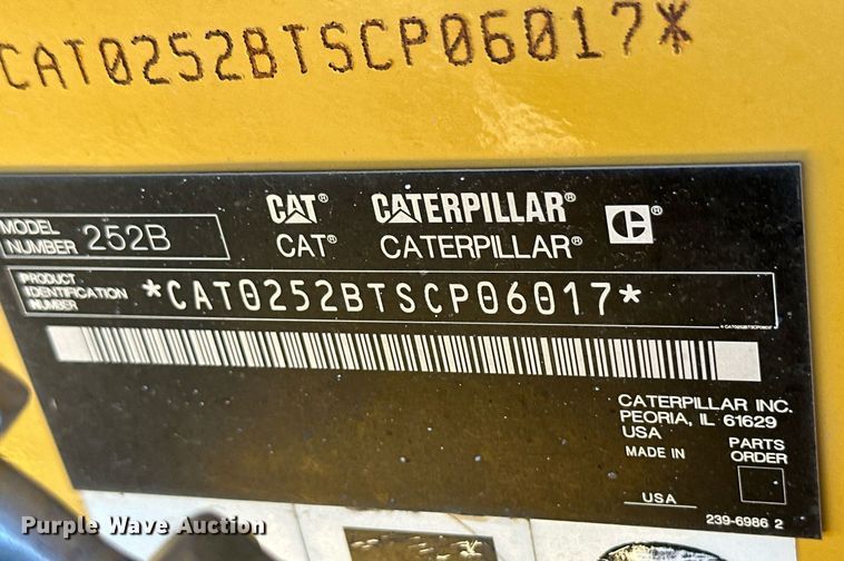 image for item ER8103 2010 Caterpillar 252 B2 skid steer loader