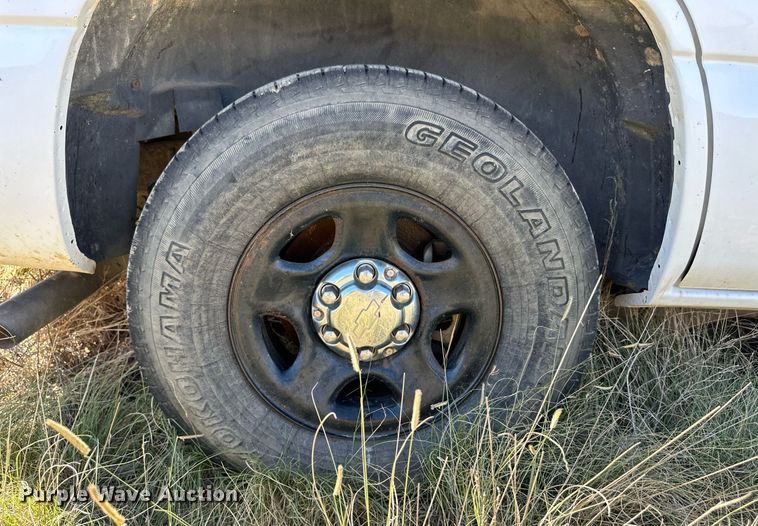 image for item ER8105 2005 Chevrolet Tahoe SUV