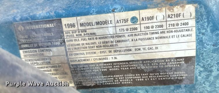 image for item ER8107 1997 International 4700 truck cab and chassis