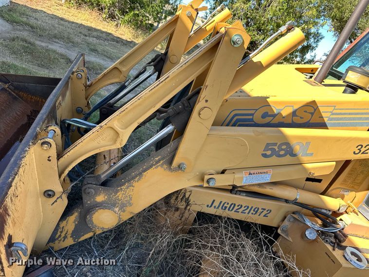 image for item ER8108 1996 Case 580L backhoe