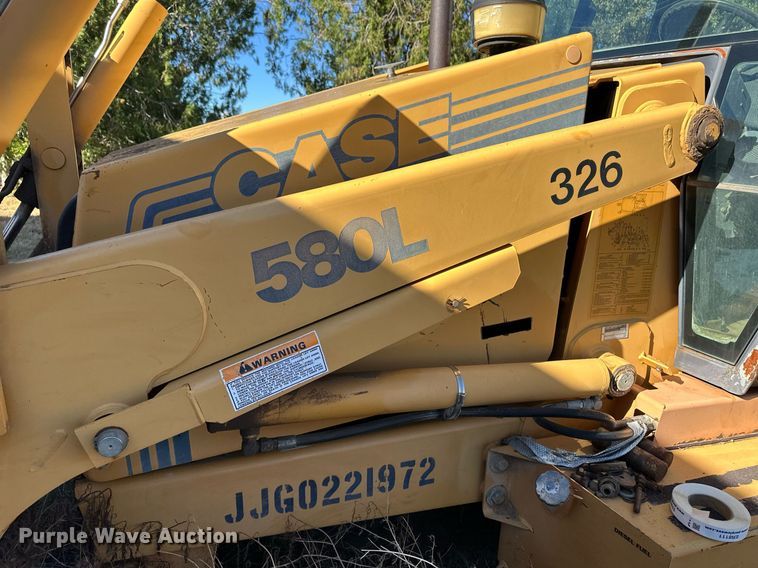 image for item ER8108 1996 Case 580L backhoe