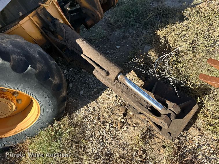 image for item ER8108 1996 Case 580L backhoe