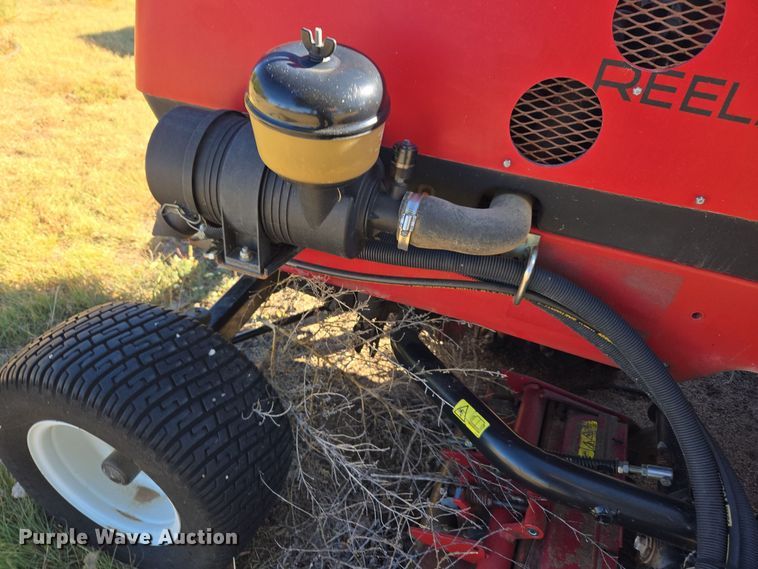 image for item ER8109 Toro Reelmaster 5500D reel mower