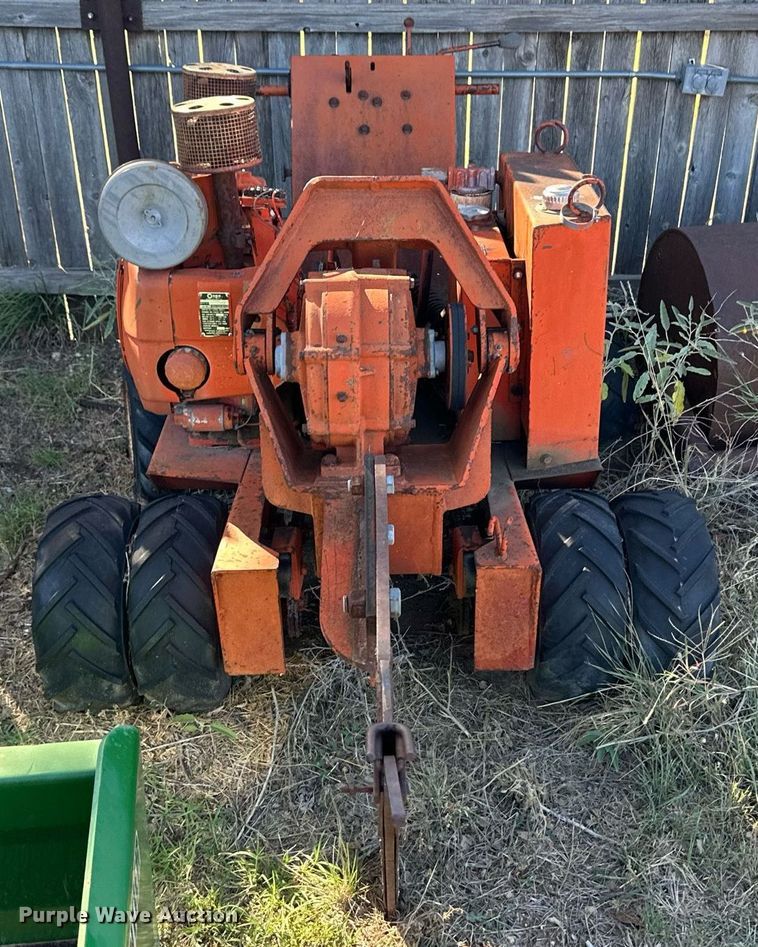 image for item ER8110 Ditch Witch VP12 cable plow