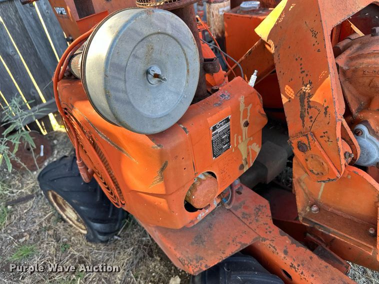 image for item ER8110 Ditch Witch VP12 cable plow