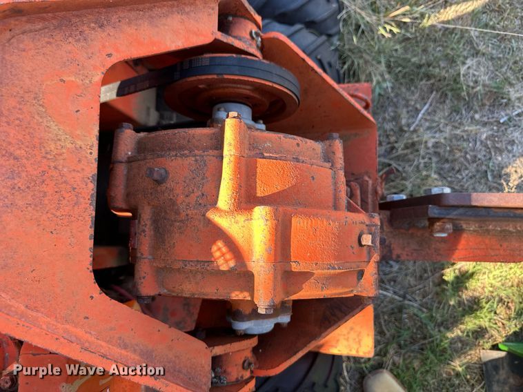 image for item ER8110 Ditch Witch VP12 cable plow