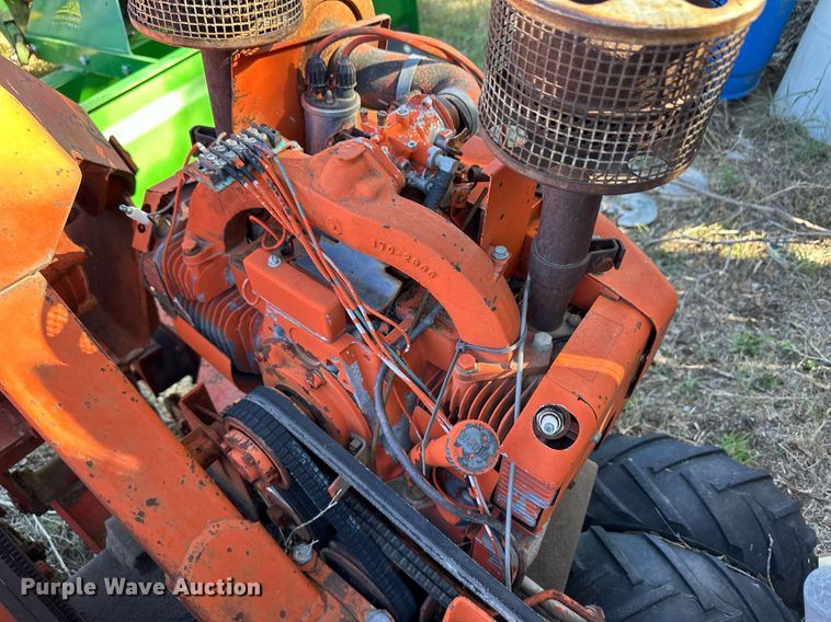 image for item ER8110 Ditch Witch VP12 cable plow