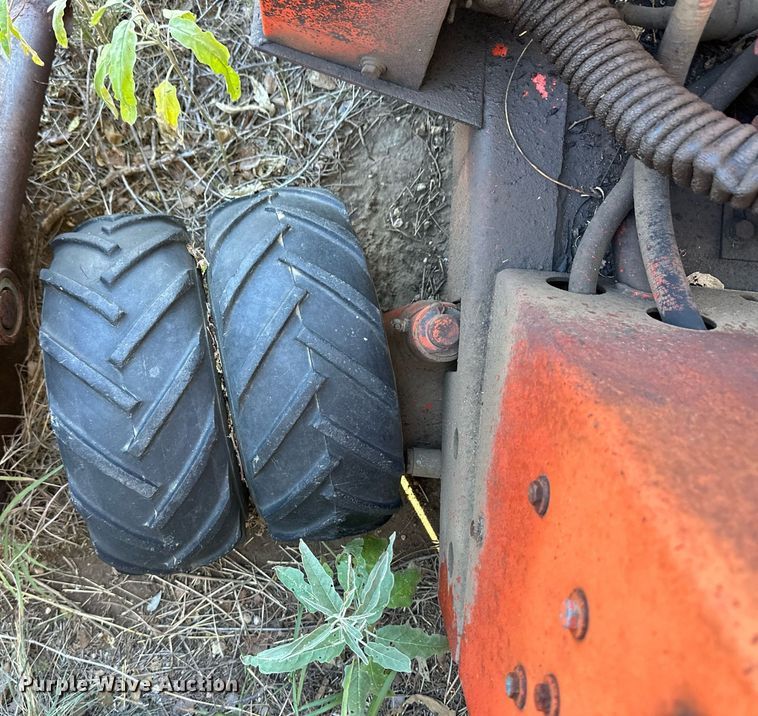 image for item ER8110 Ditch Witch VP12 cable plow