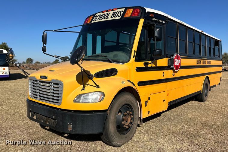 image for item ER8115 2013 Freightliner B2B school bus