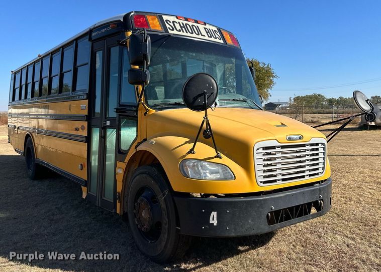 image for item ER8115 2013 Freightliner B2B school bus