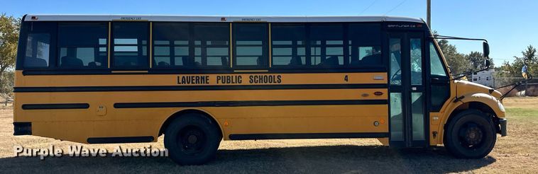 image for item ER8115 2013 Freightliner B2B school bus