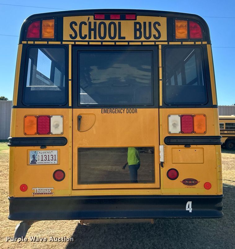image for item ER8115 2013 Freightliner B2B school bus