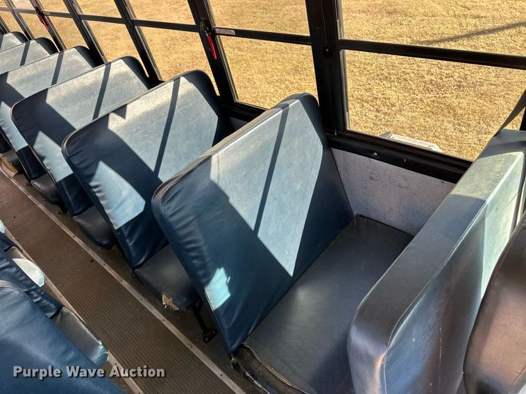 image for item ER8115 2013 Freightliner B2B school bus