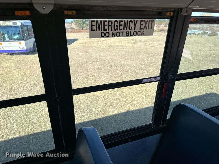 image for item ER8115 2013 Freightliner B2B school bus