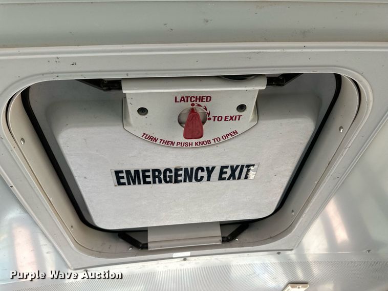 image for item ER8115 2013 Freightliner B2B school bus