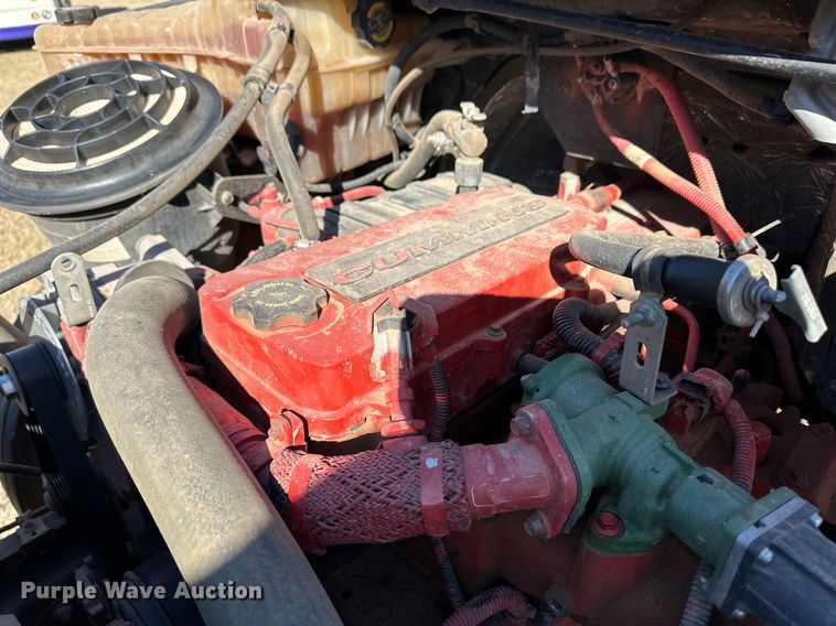 image for item ER8115 2013 Freightliner B2B school bus