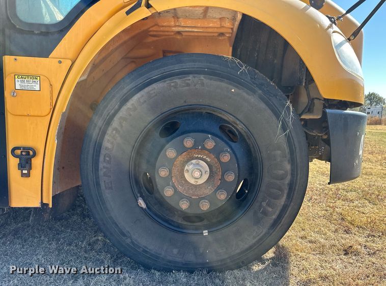 image for item ER8115 2013 Freightliner B2B school bus