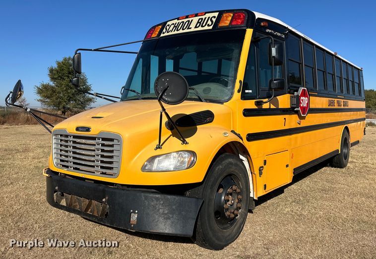 image for item ER8116 2013 Freightliner B2B school bus