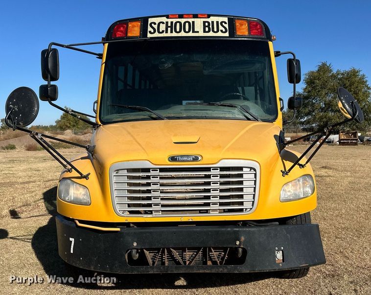 image for item ER8116 2013 Freightliner B2B school bus