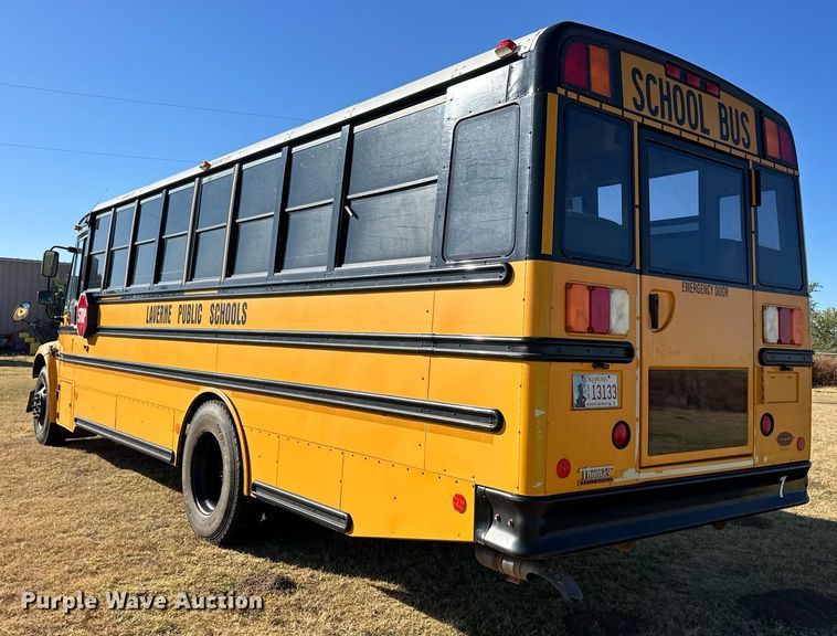 image for item ER8116 2013 Freightliner B2B school bus