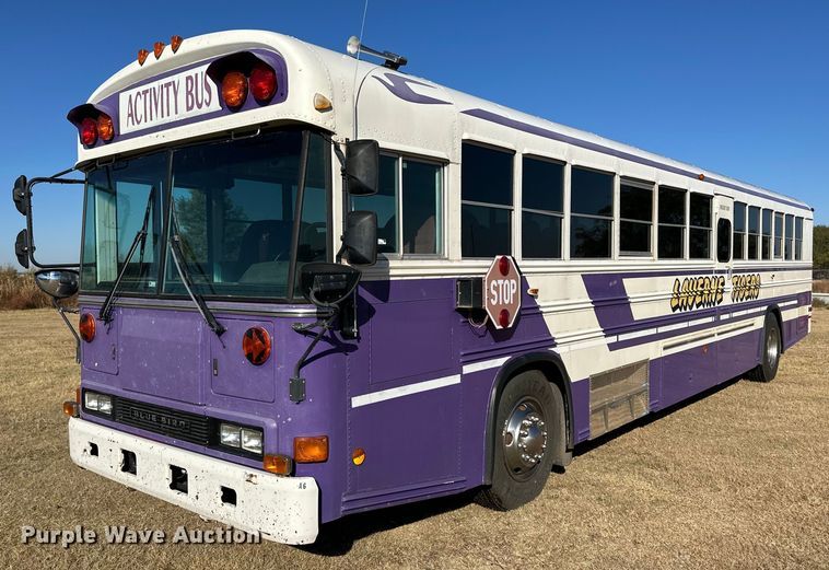 image for item ER8117 2001 Blue Bird 44PS All American coach bus