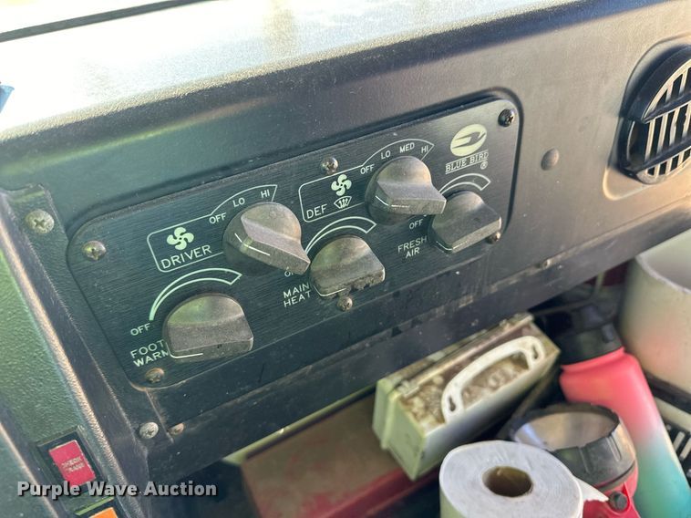 image for item ER8117 2001 Blue Bird 44PS All American coach bus