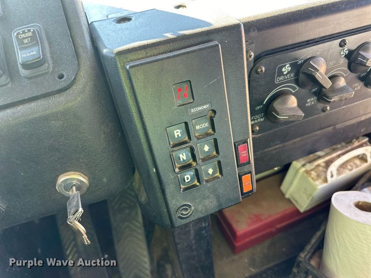 image for item ER8117 2001 Blue Bird 44PS All American coach bus