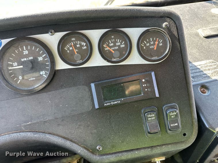 image for item ER8117 2001 Blue Bird 44PS All American coach bus