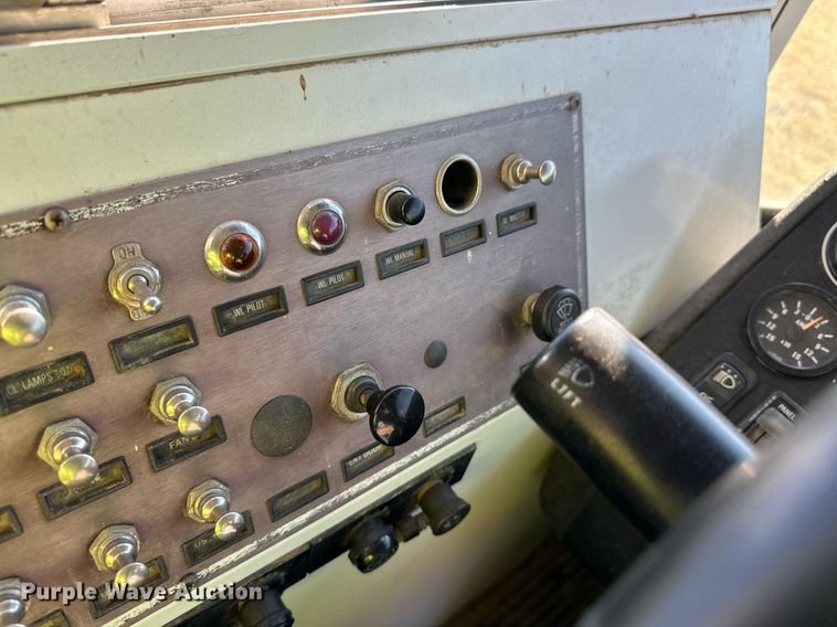 image for item ER8117 2001 Blue Bird 44PS All American coach bus