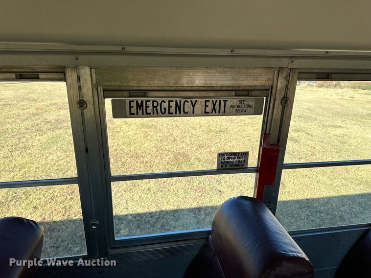 image for item ER8117 2001 Blue Bird 44PS All American coach bus