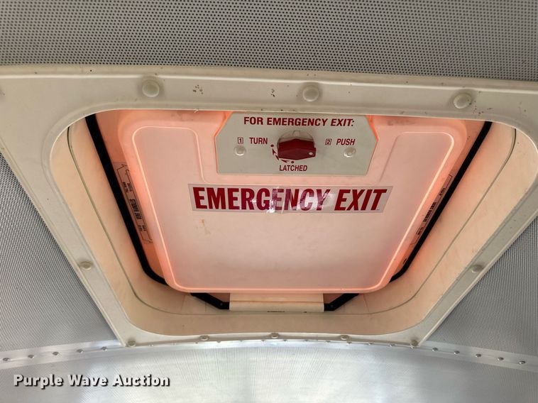 image for item ER8117 2001 Blue Bird 44PS All American coach bus