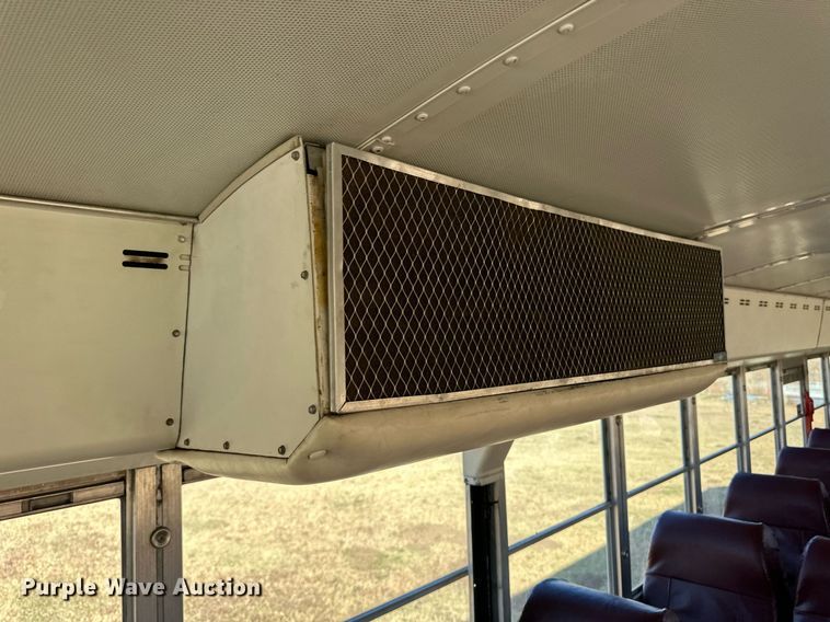 image for item ER8117 2001 Blue Bird 44PS All American coach bus