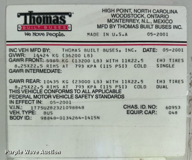 image for item ER8118 2002 Thomas Built Saf-T-Liner coach bus