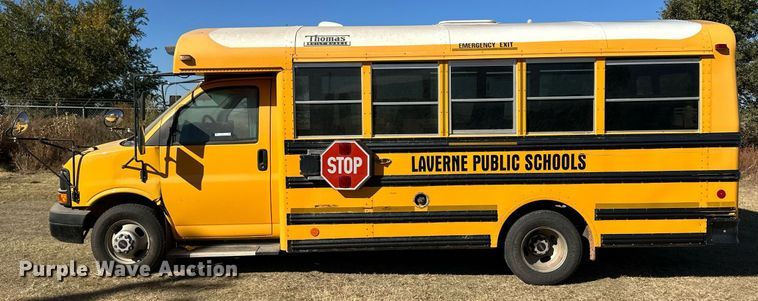 image for item ER8119 2006 GMC Savana G3500 school bus
